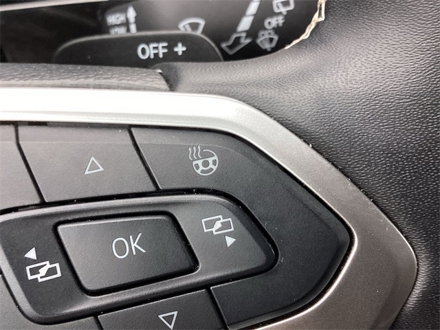 Used Car 2025 Volkswagen Atlas  2.0t Se W/technology For Sale Under $35,000 In San Antonio, Texas