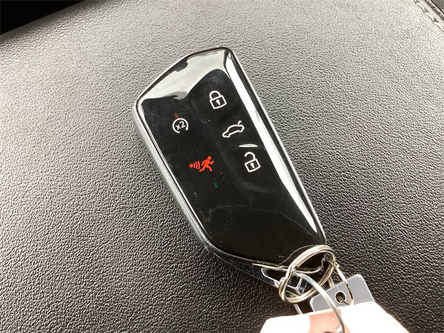 Used Car 2025 Volkswagen Atlas  2.0t Se W/technology For Sale Under $35,000 In San Antonio, Texas