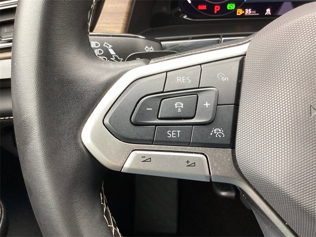 Used Car 2025 Volkswagen Atlas  2.0t Se W/technology For Sale Under $35,000 In San Antonio, Texas