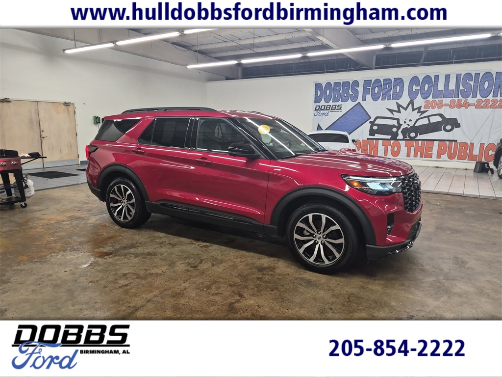 2025 Ford Explorer ST-Line RWD