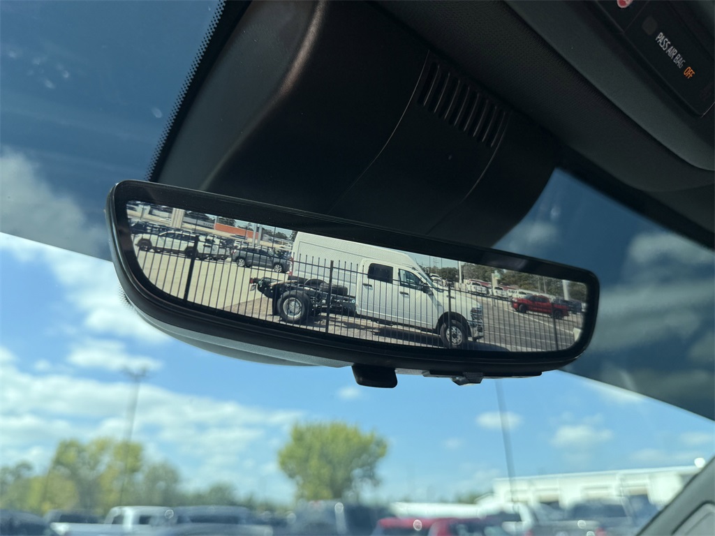 2024 GMC Sierra 1500 AT4 White at South Houston Nissan