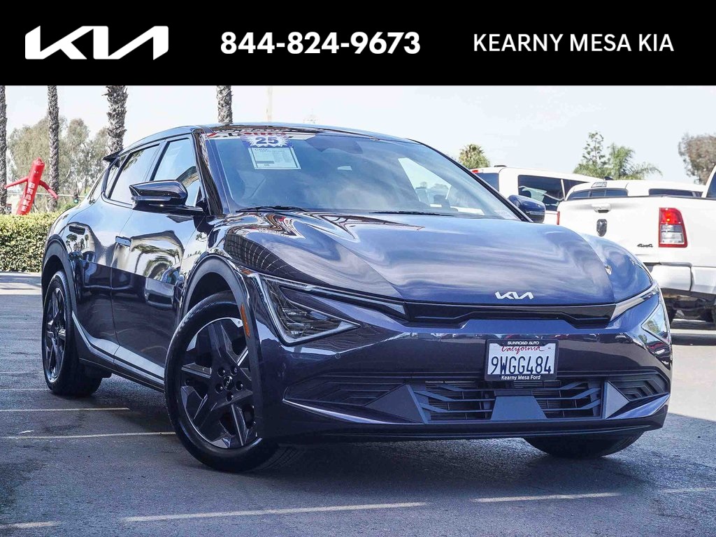 2025 Kia EV6 Light RWD