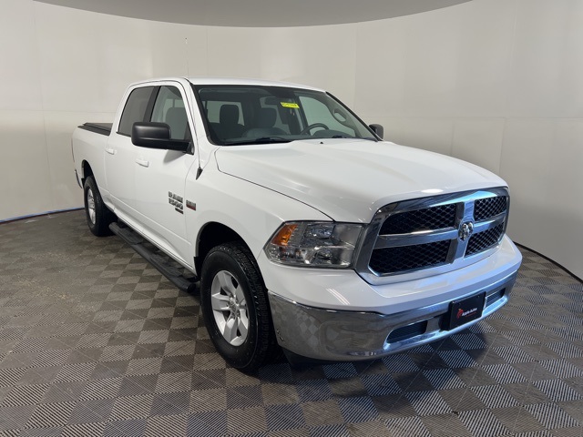 2019 RAM 1500 Classic SLT Crew Cab 4WD