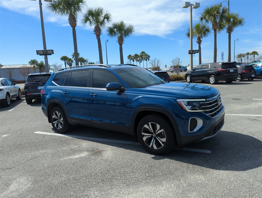 2025 Volkswagen Atlas SE FWD
