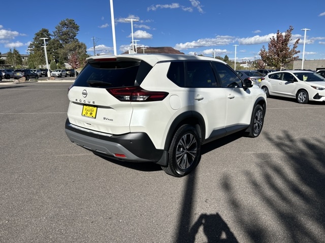 2023 Nissan Rogue SV photo 2