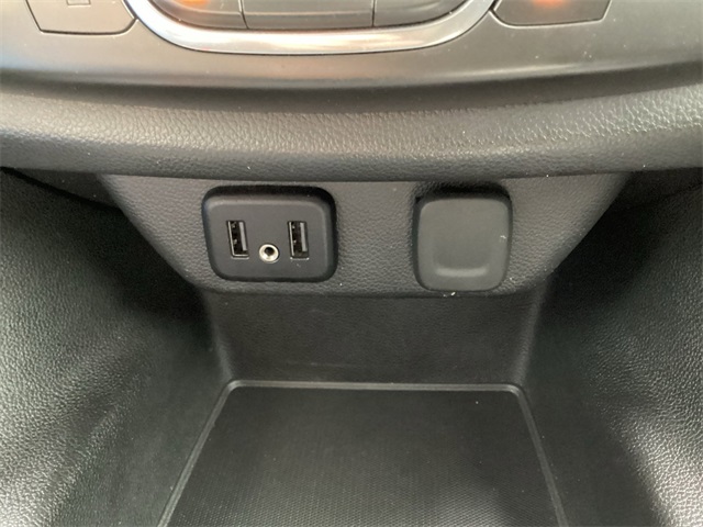 Used Car 2020 Chevrolet Traverse  Ls For Sale Under $20,000 In San Antonio, Texas