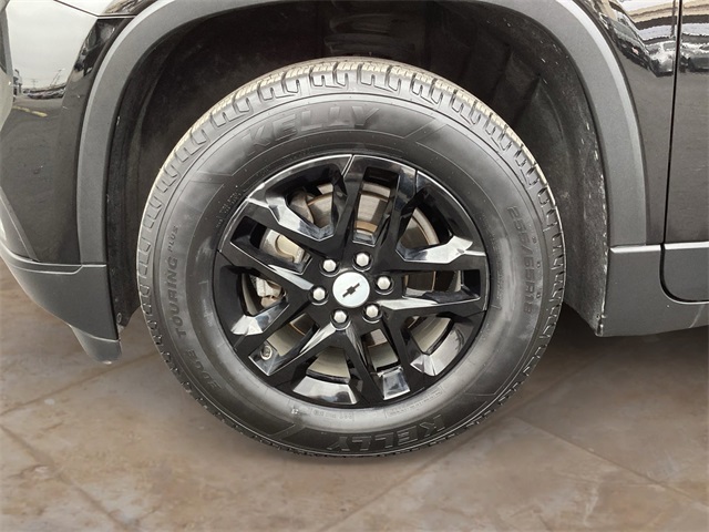 Used Car 2020 Chevrolet Traverse  Ls For Sale Under $20,000 In San Antonio, Texas