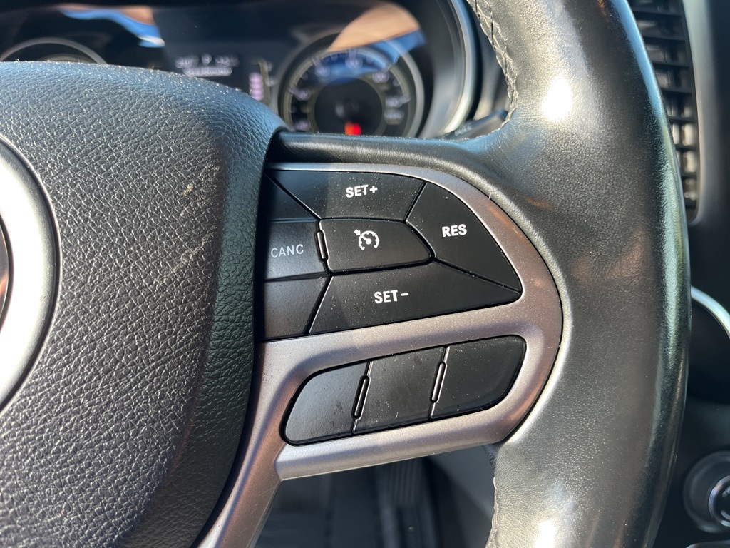 2019 Jeep Cherokee Latitude photo 11
