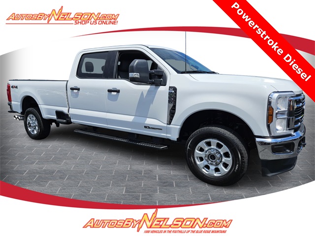 2024 Ford F-350 Super Duty XLT Crew Cab 4WD