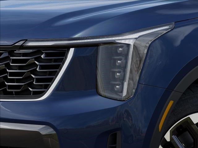 2025 Kia Sorento S - 9