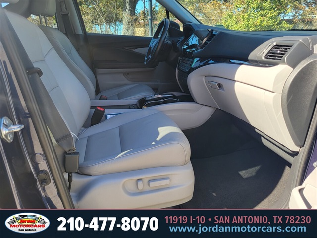 Used Car 2019 Honda Pilot  Touring For Sale Under $25,000 In San Antonio, Texas