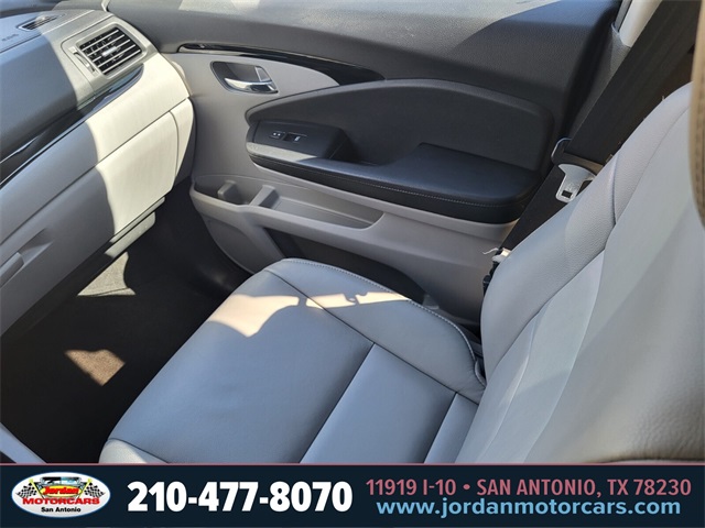 Used Car 2019 Honda Pilot  Touring For Sale Under $25,000 In San Antonio, Texas