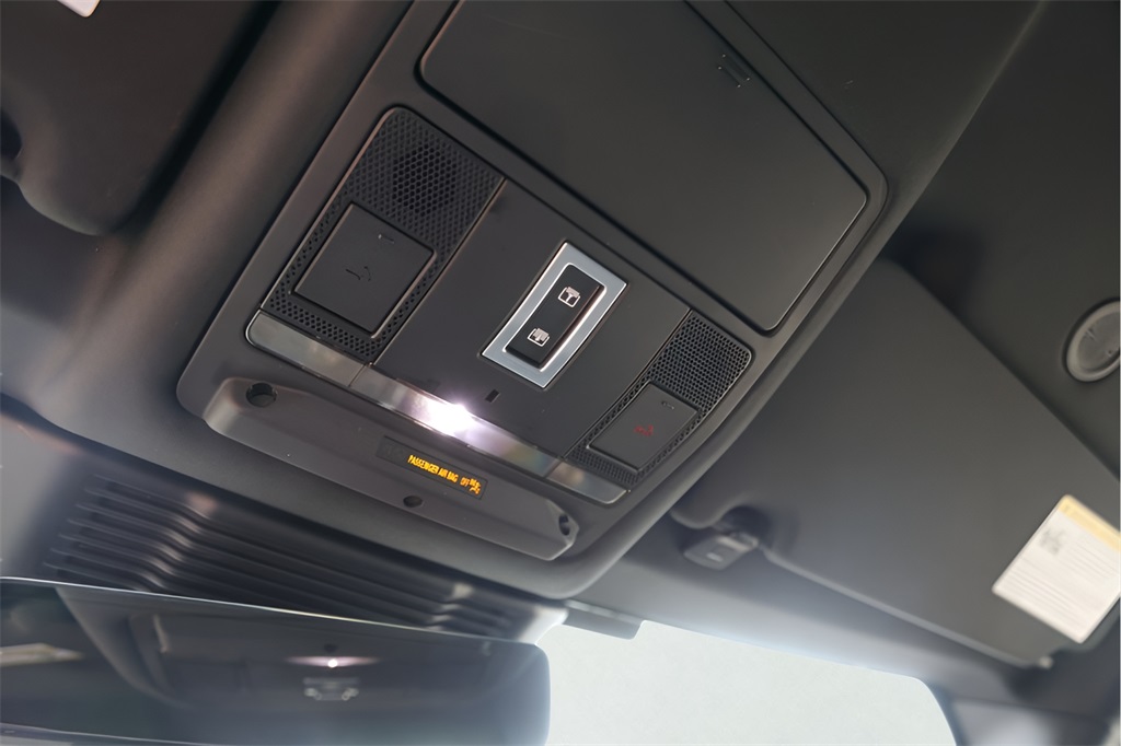 Used Car 2021 Land Rover Discovery Sport  Se R-dynamic For Sale Under $25,000 In Austin, Texas