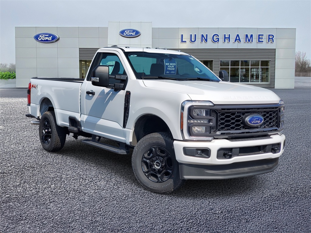 2025 Ford F-250 Super Duty XLT Regular Cab LB 4WD