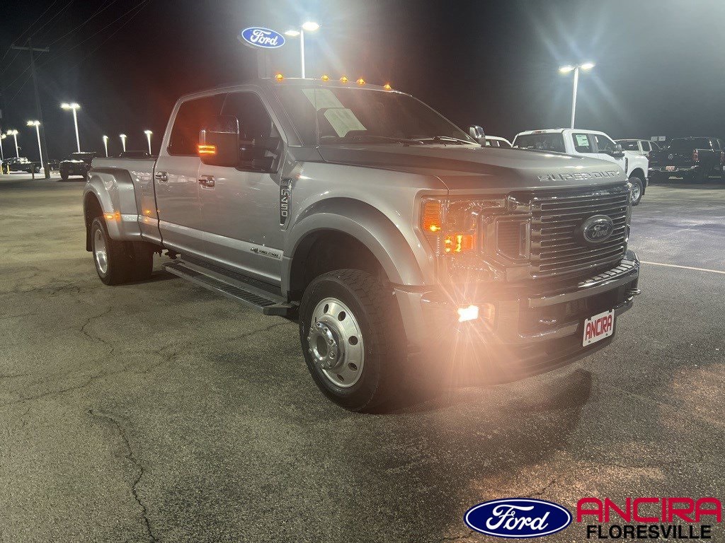 Used Car 2022 Ford F-450sd  Xlt For Sale Under $70,000 In Floresville, Texas