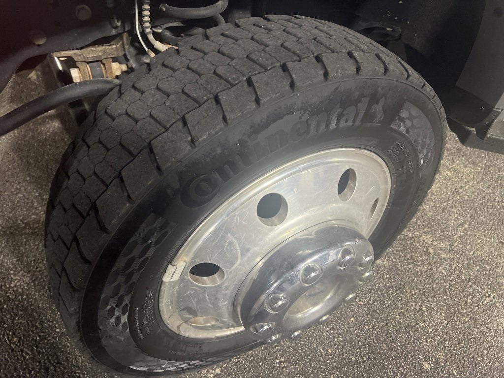 Used Car 2022 Ford F-450sd  Xlt For Sale Under $70,000 In Floresville, Texas