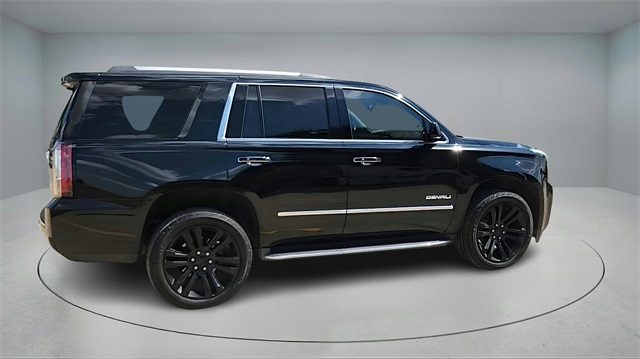 2019 GMC Yukon - Image 3