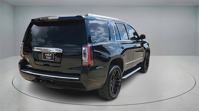 2019 GMC Yukon - Image 4