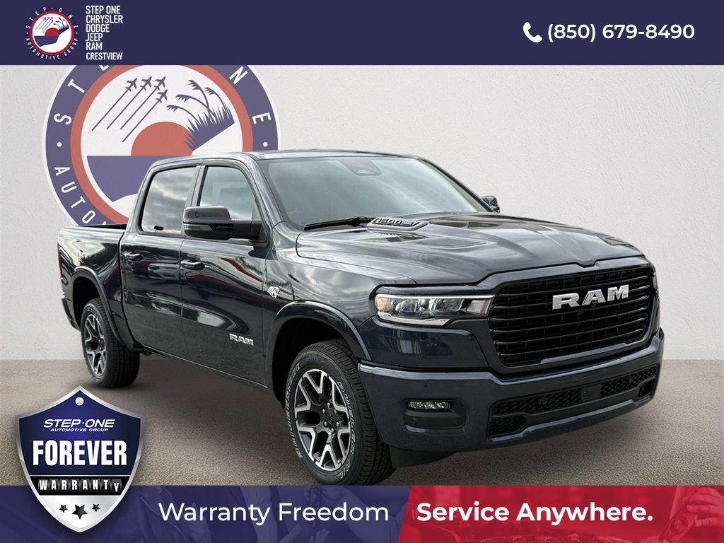 2026 RAM 1500 Laramie Crew Cab 4WD