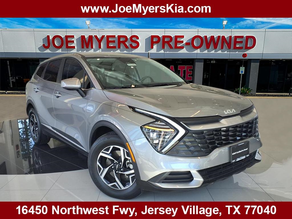 2025 Kia Sportage LX - 0