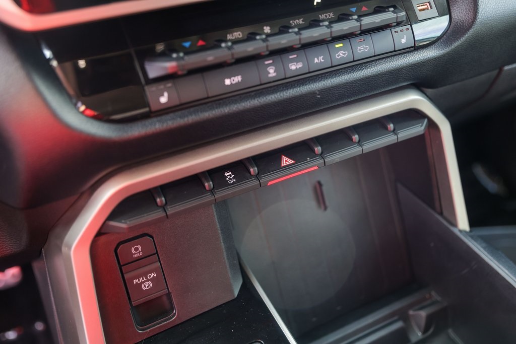 Used Car 2023 Toyota Tundra  Sr5 For Sale Under $40,000 In Austin, Texas