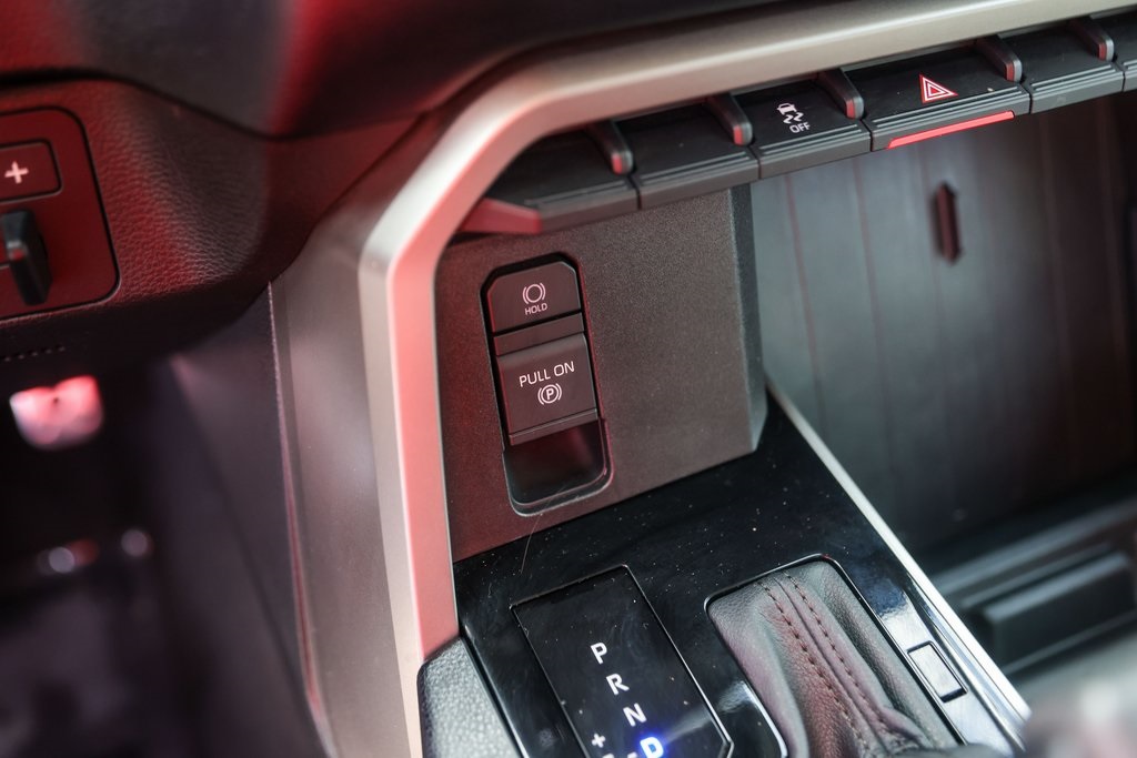 Used Car 2023 Toyota Tundra  Sr5 For Sale Under $40,000 In Austin, Texas