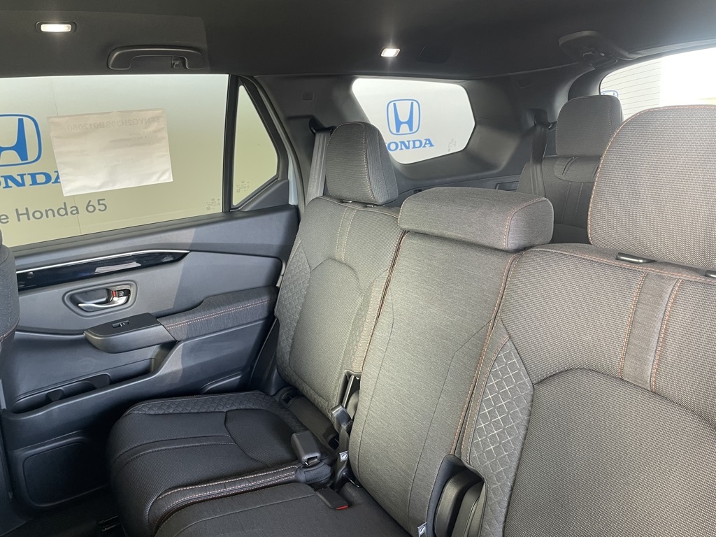 Thumbnail: 2025 Honda Pilot - 19