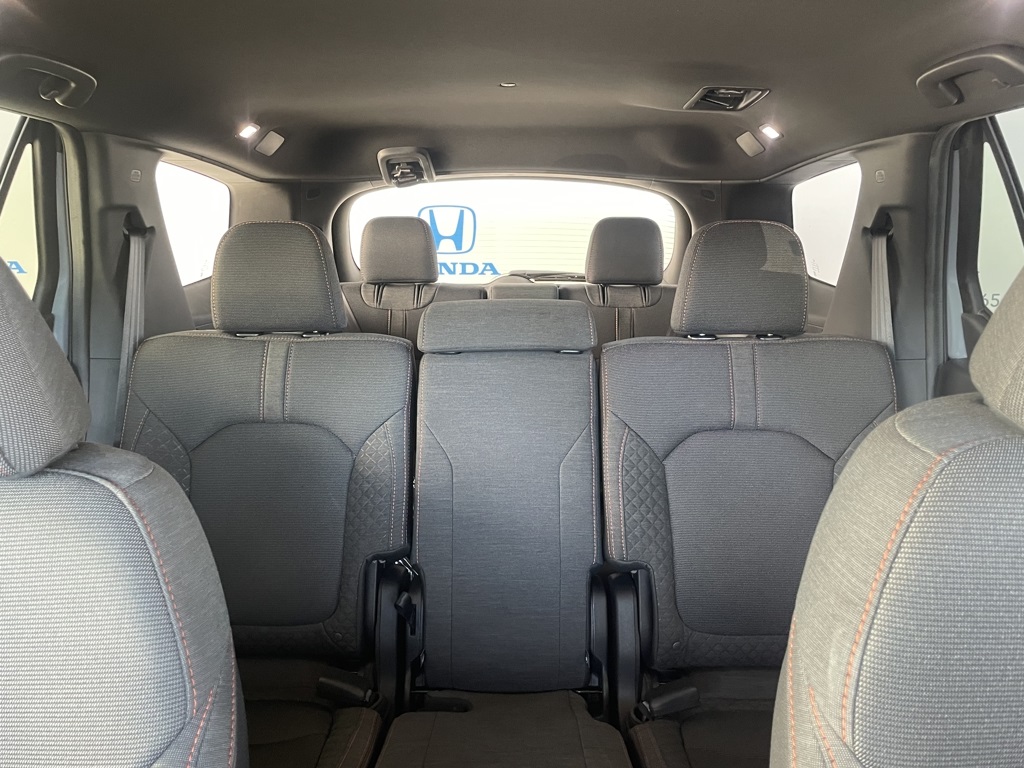 Thumbnail: 2025 Honda Pilot - 23