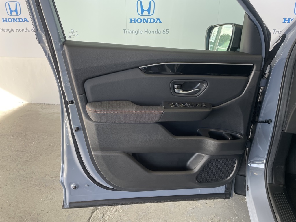 Thumbnail: 2025 Honda Pilot - 26