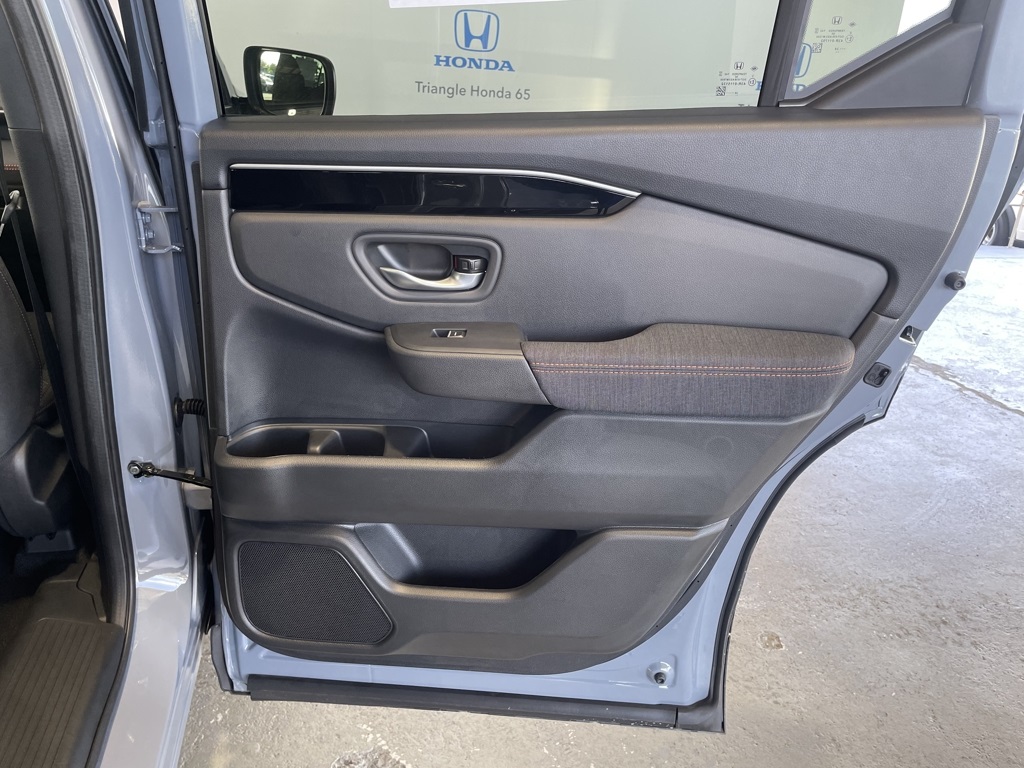 Thumbnail: 2025 Honda Pilot - 31