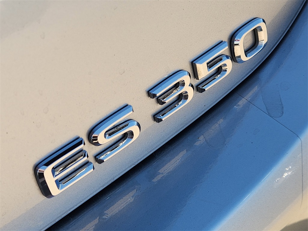 2023 Lexus ES  Silver at Westside Lexus