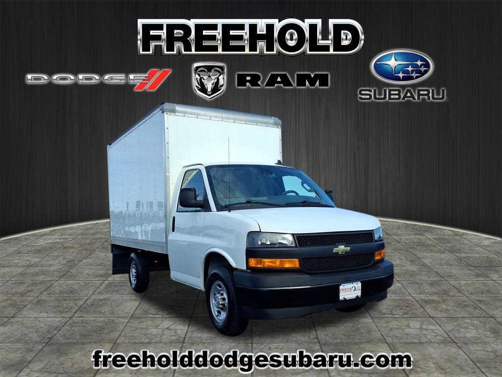 2021 Chevrolet Express Chassis 3500 139 Cutaway RWD