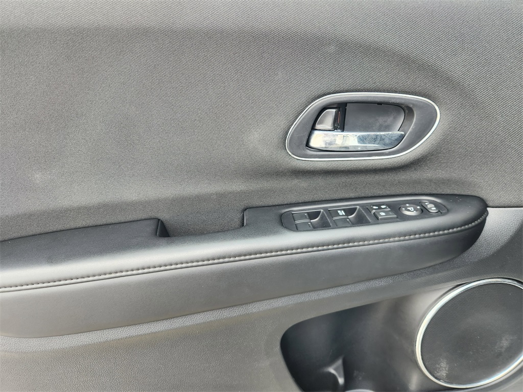 2021 Honda HR-V EX  at Community Honda