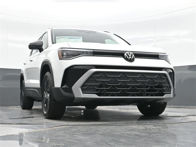 New 2025 Volkswagen Taos For Sale in South Charleston, WV