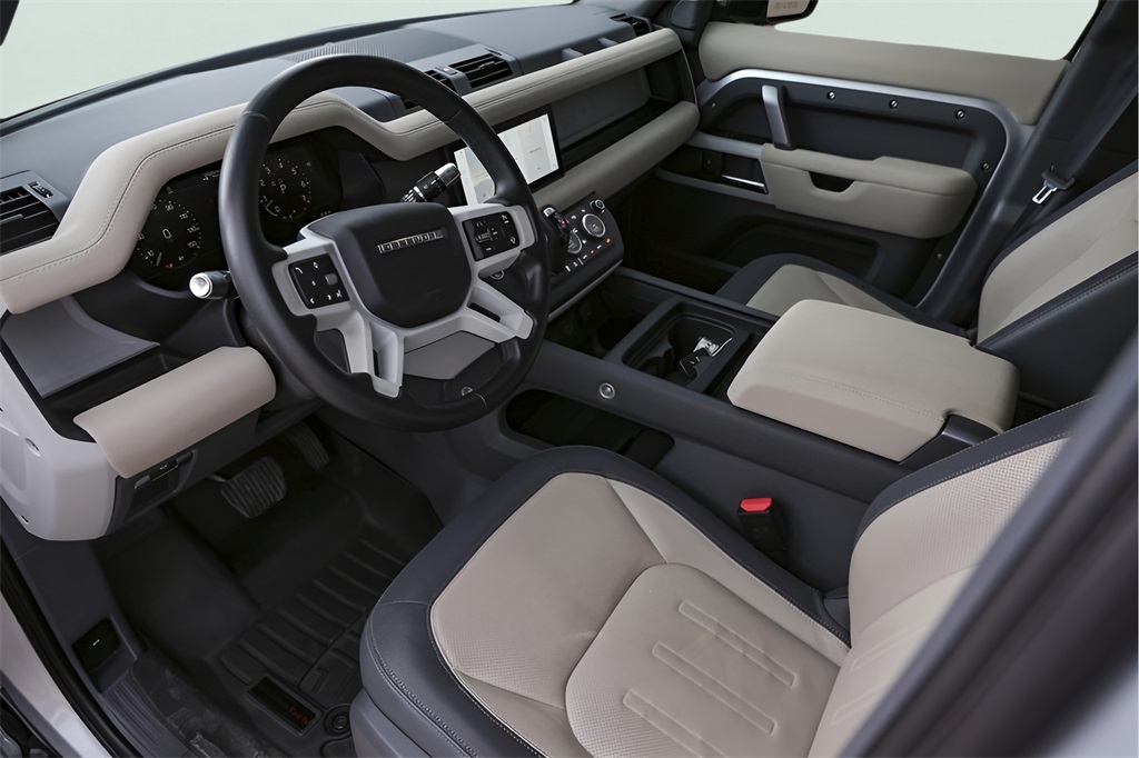 Used Car 2022 Land Rover Defender 110  X-dynamic Se For Sale Under $60,000 In Austin, Texas