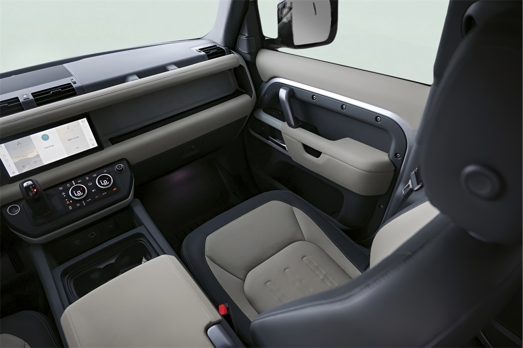 Used Car 2022 Land Rover Defender 110  X-dynamic Se For Sale Under $60,000 In Austin, Texas