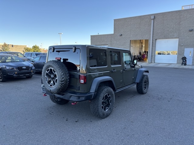 2016 Jeep Wrangler Unlimited Rubicon photo 3