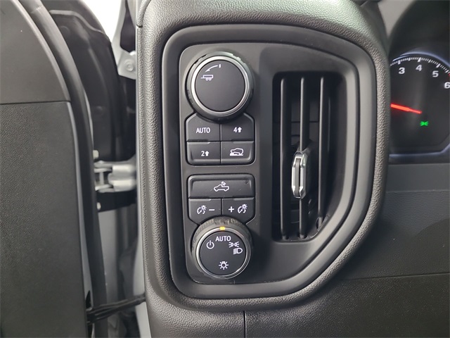 2022 – Chevrolet – Silverado 1500