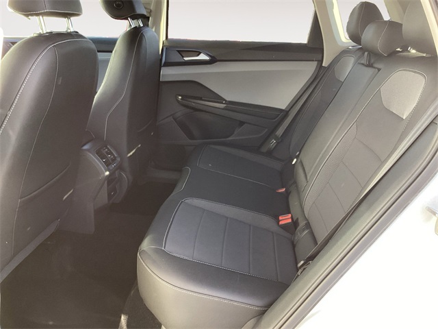 Used Car 2024 Volkswagen Taos  1.5t Se For Sale Under $20,000 In San Antonio, Texas