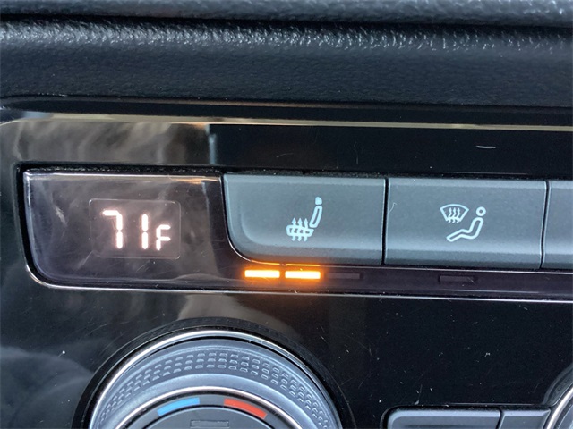 Used Car 2024 Volkswagen Taos  1.5t Se For Sale Under $20,000 In San Antonio, Texas