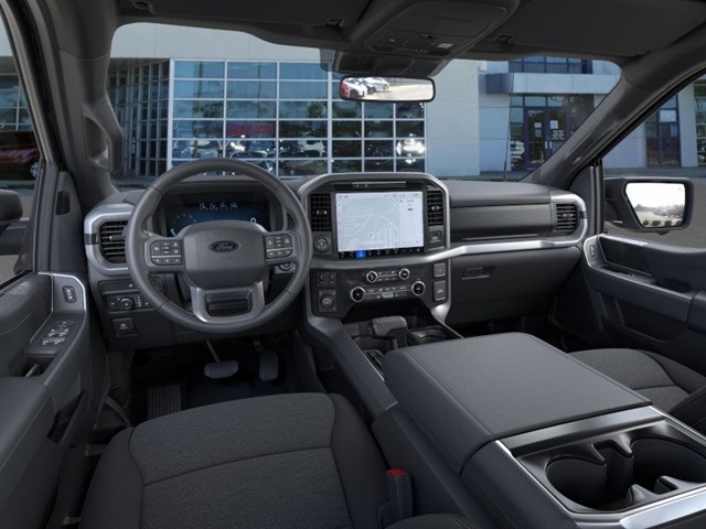 2025 Ford F-150 XLT - 8