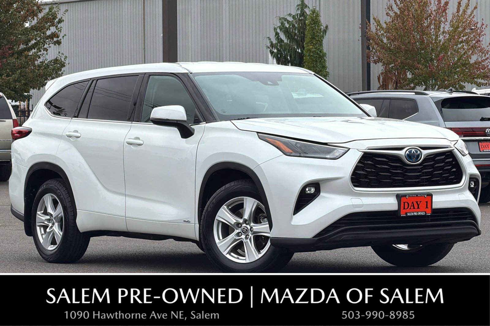 2023 Toyota Highlander LE