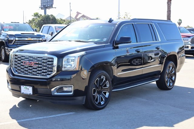 2019 GMC Yukon XL SLT Black at Ultimate Motorsports