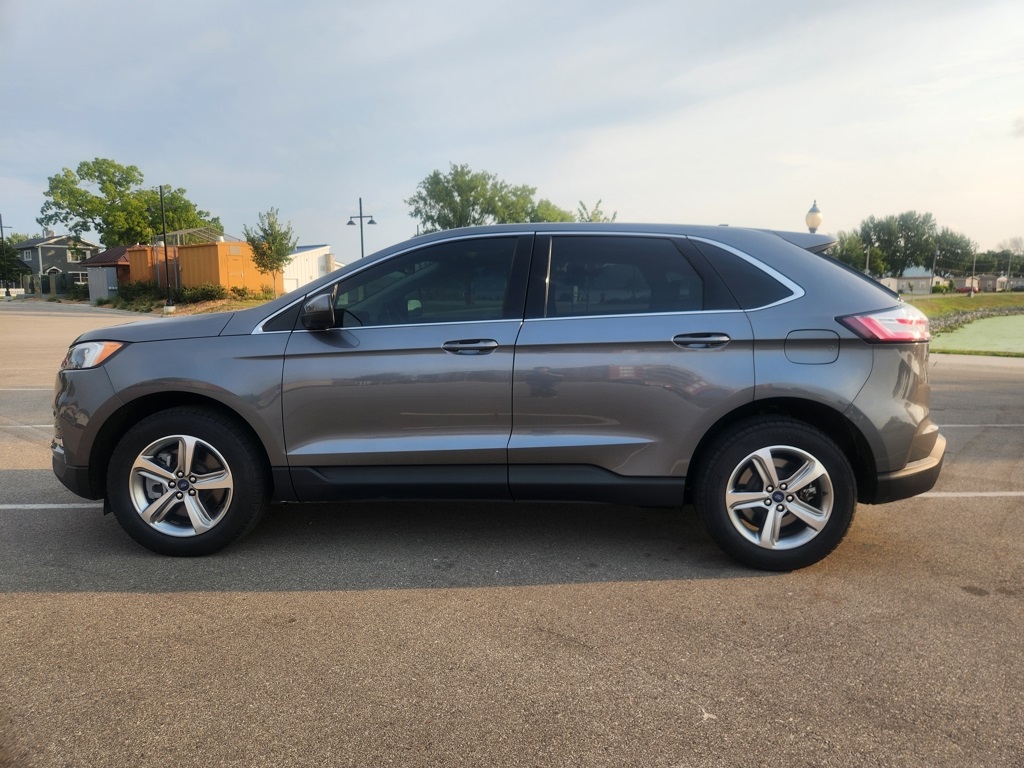 2022 Ford Edge