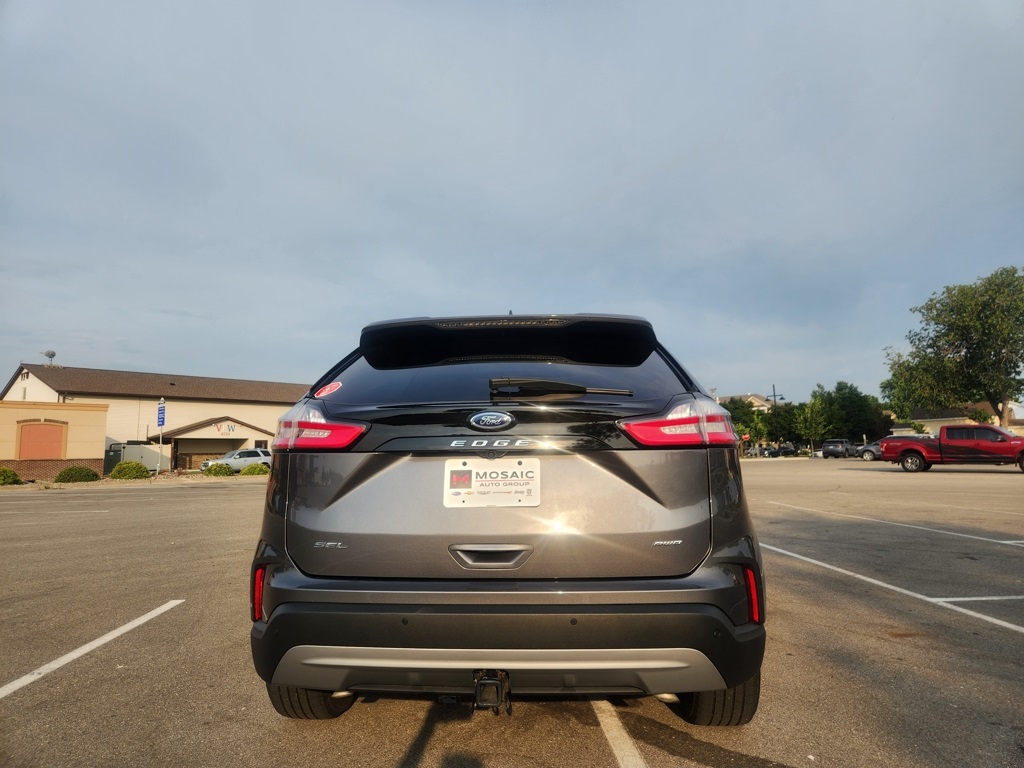 2022 Ford Edge
