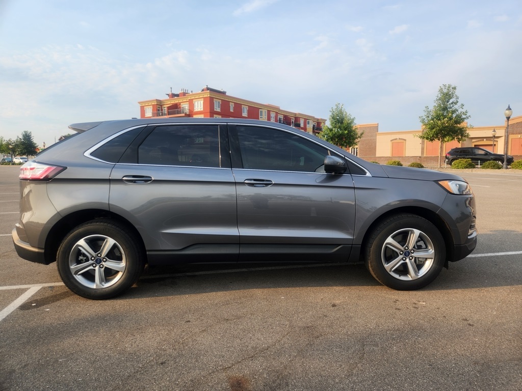 2022 Ford Edge