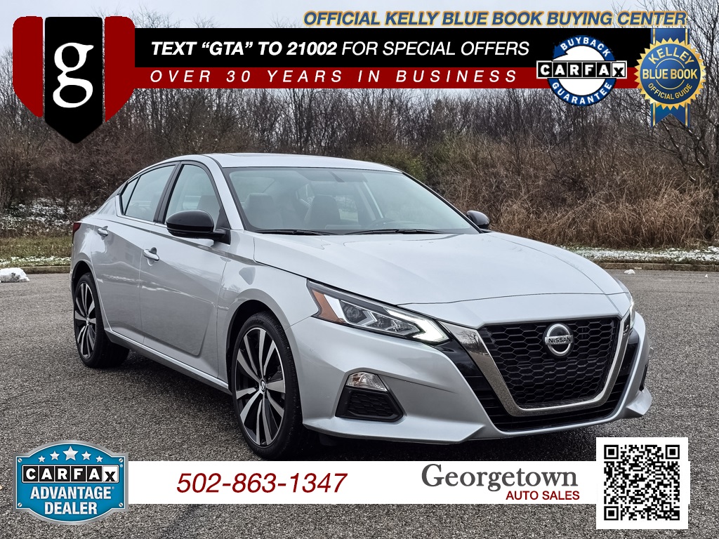 2019 Nissan Altima SR's photo