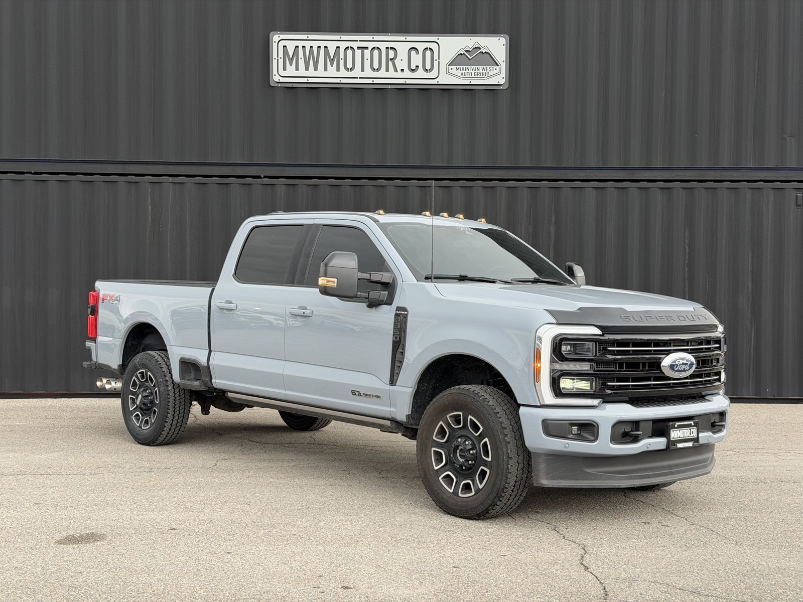 2025 Ford F-350SD Platinum 