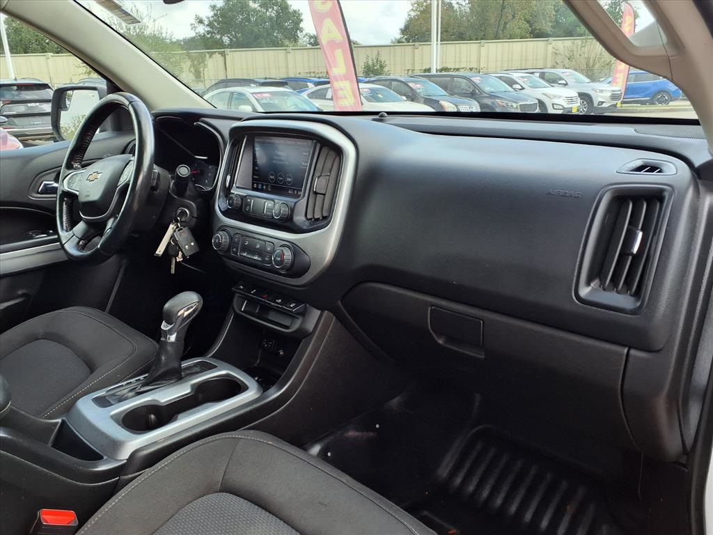 2022 Chevrolet Colorado LT White at Traditions Chevrolet