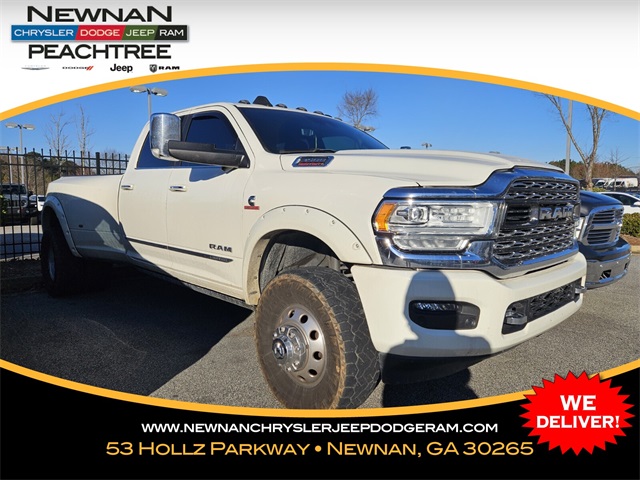 2022 RAM 3500 Limited Crew Cab LB DRW 4WD